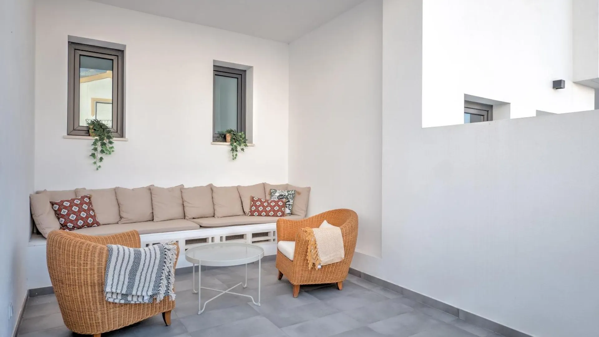 Deluxe House With Roof Terrace And Pool Villa Nerja Spain