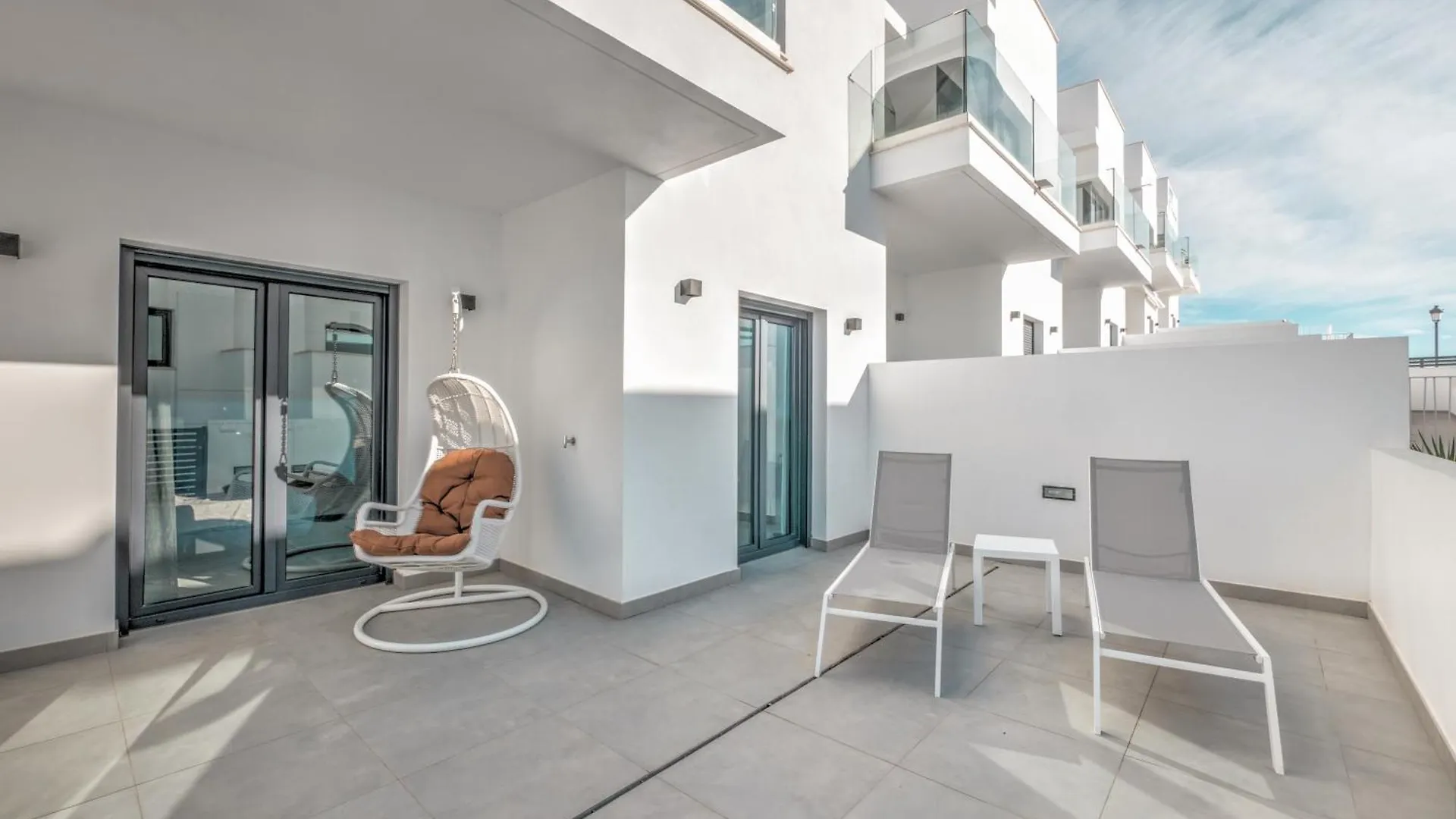 Deluxe House With Roof Terrace And Pool Villa Nerja